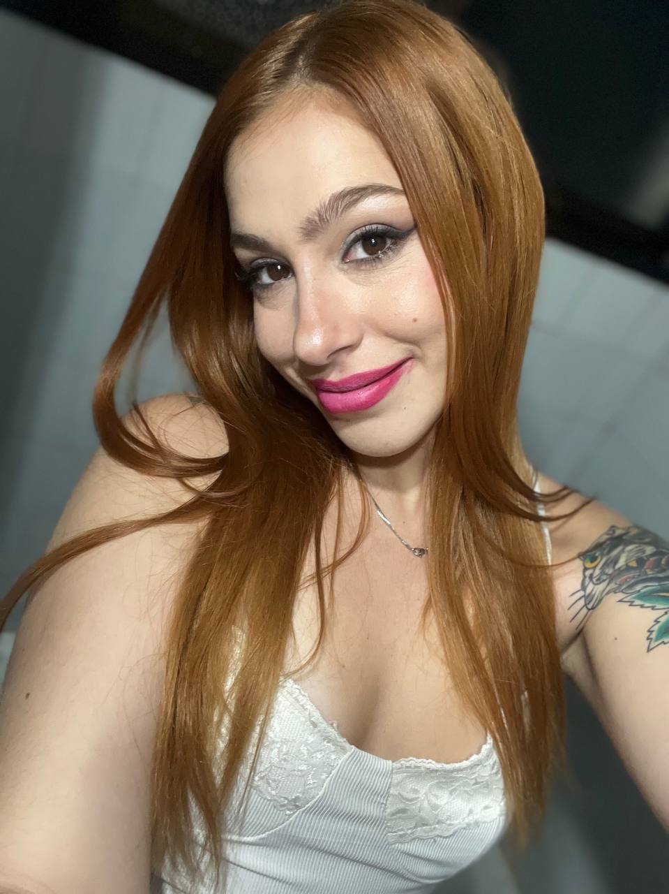 Ginger OnlyFans girls image 3